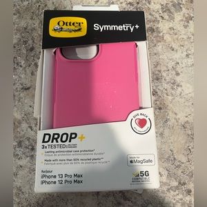 Otterbox iPhone 12/13 promax. NWT.